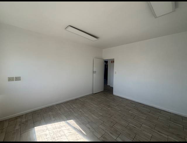 182M² OFFICE TO LET IN AUDAS ESTATE